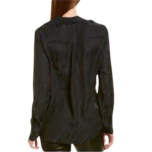 DAVID LERNER • EVEREVE Black Zebra Print Button Down Shirt - Picture 2 of 9